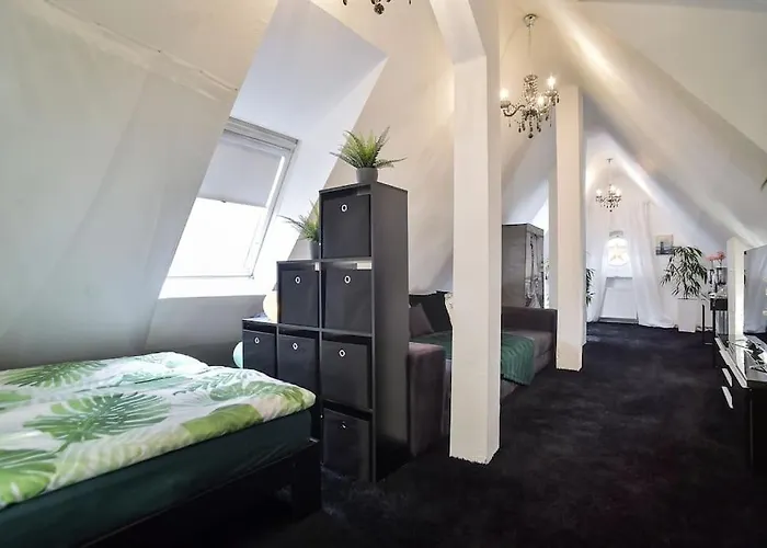 Zweistoeckiger Traum Ueber Den Daechern Stuttgarts Lejlighed